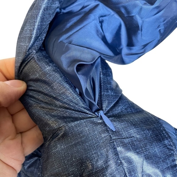 BLUE Puffer Coat💙🤍 - Picture 13 of 16